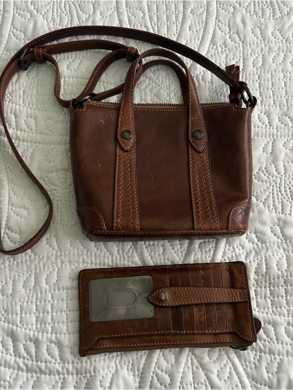 Frye Melissa Mini Leather Crossbody Purse with Snap Card Matching Wallet